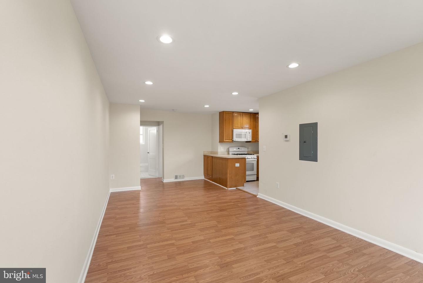 219 Webster St Ne Property Photo 18