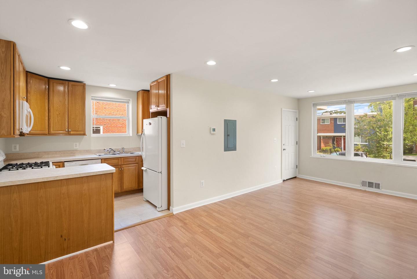 219 Webster St Ne Property Photo 19