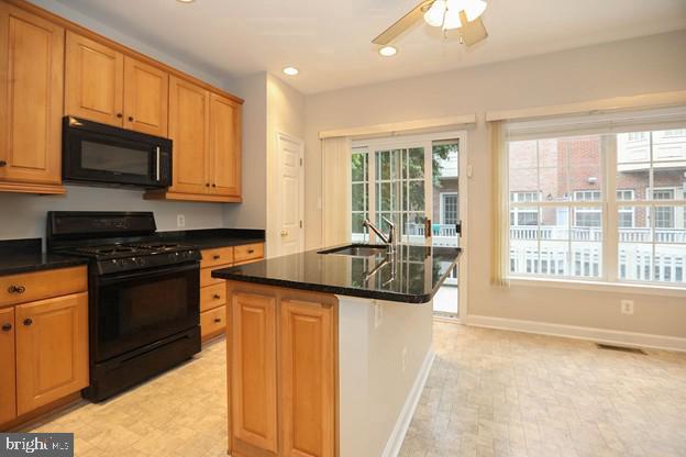 722 Capitol Square Pl Sw Property Photo 10