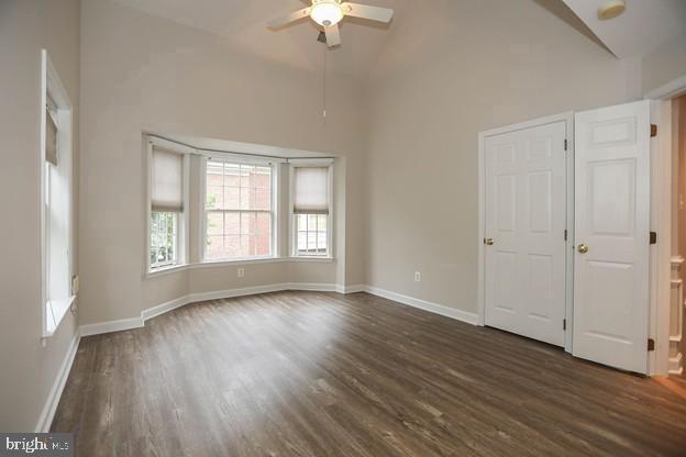 722 Capitol Square Pl Sw Property Photo 15