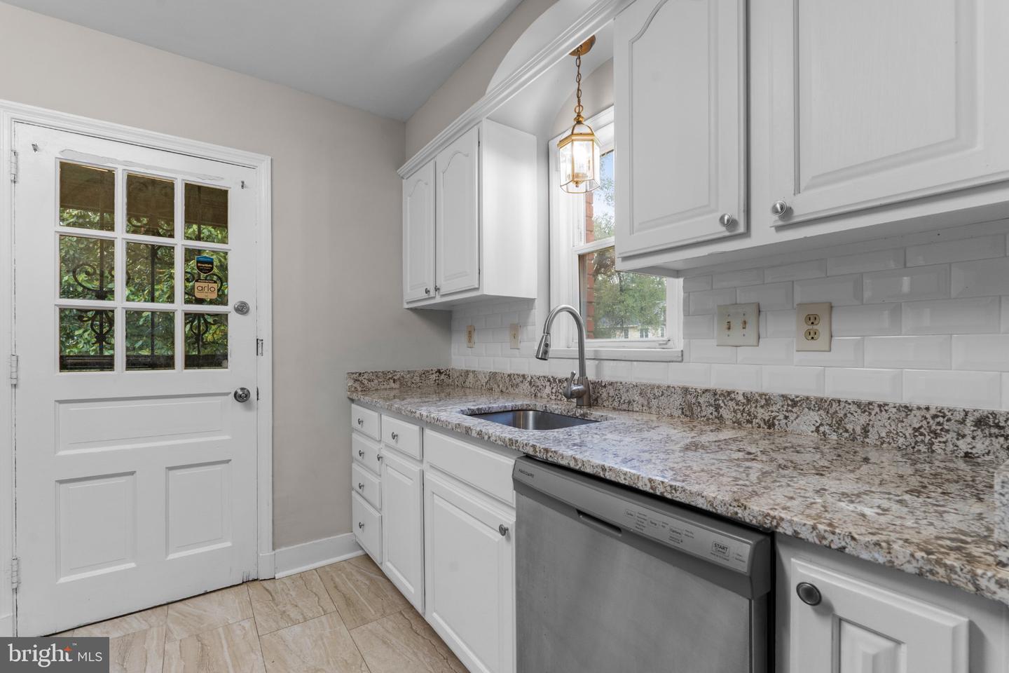 4416 Nash St Ne Property Photo 10
