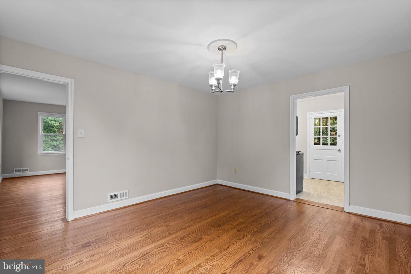 4416 Nash St Ne Property Photo 14