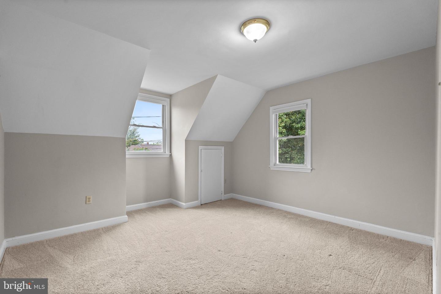 4416 Nash St Ne Property Photo 27