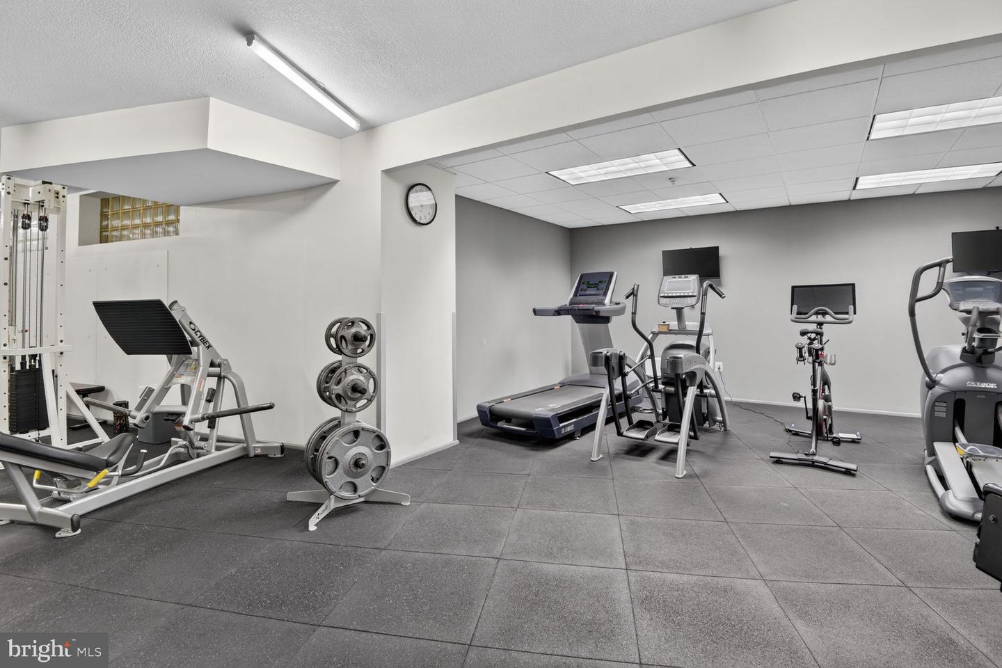 400 Massachusetts Ave Nw #505 Property Photo 24