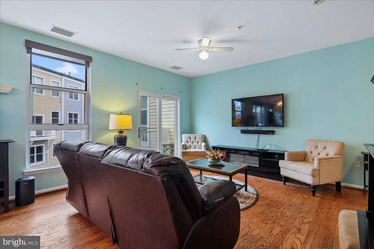 343 Cedar St Nw #316 Property Photo 14