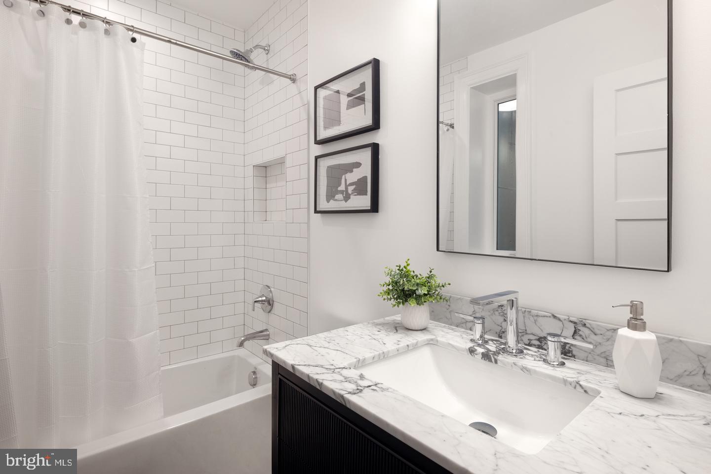 1241 4th St Nw #1 Property Photo 47
