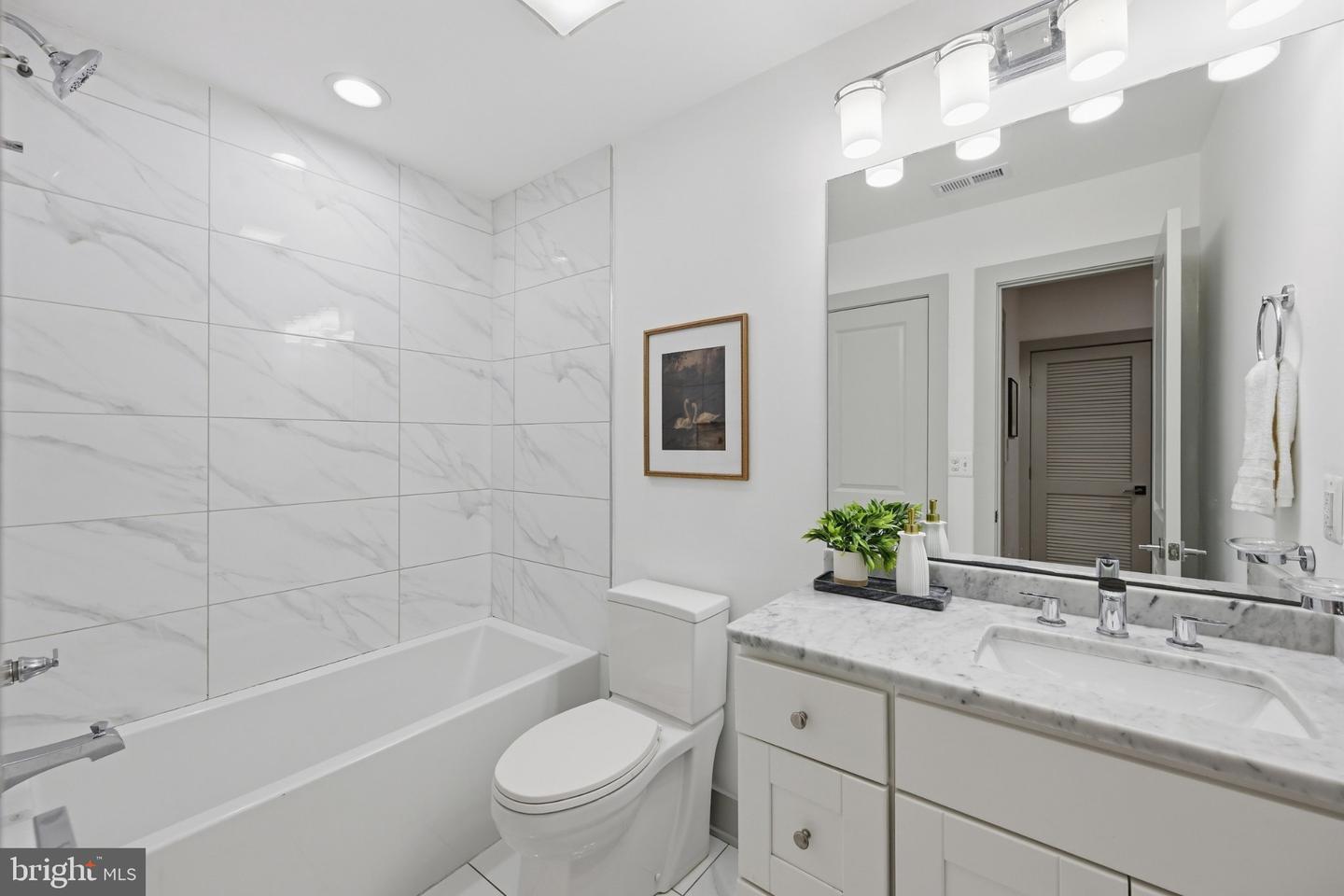 1632 K St Ne #2 Property Photo 12