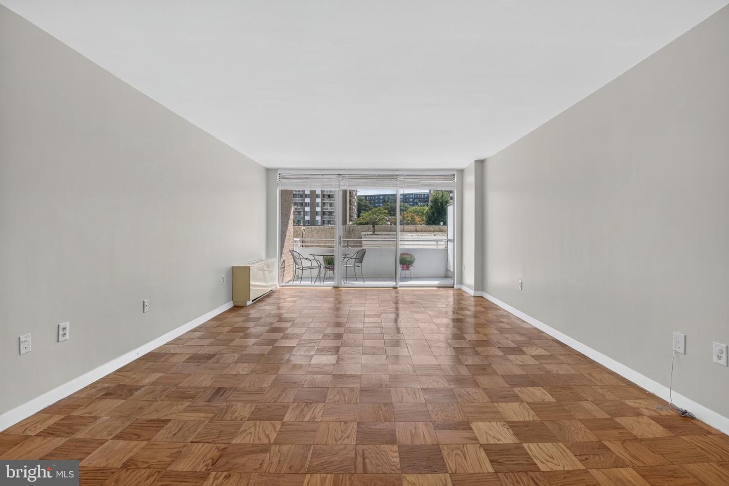 3001 Veazey Ter Nw #619 Property Photo 7