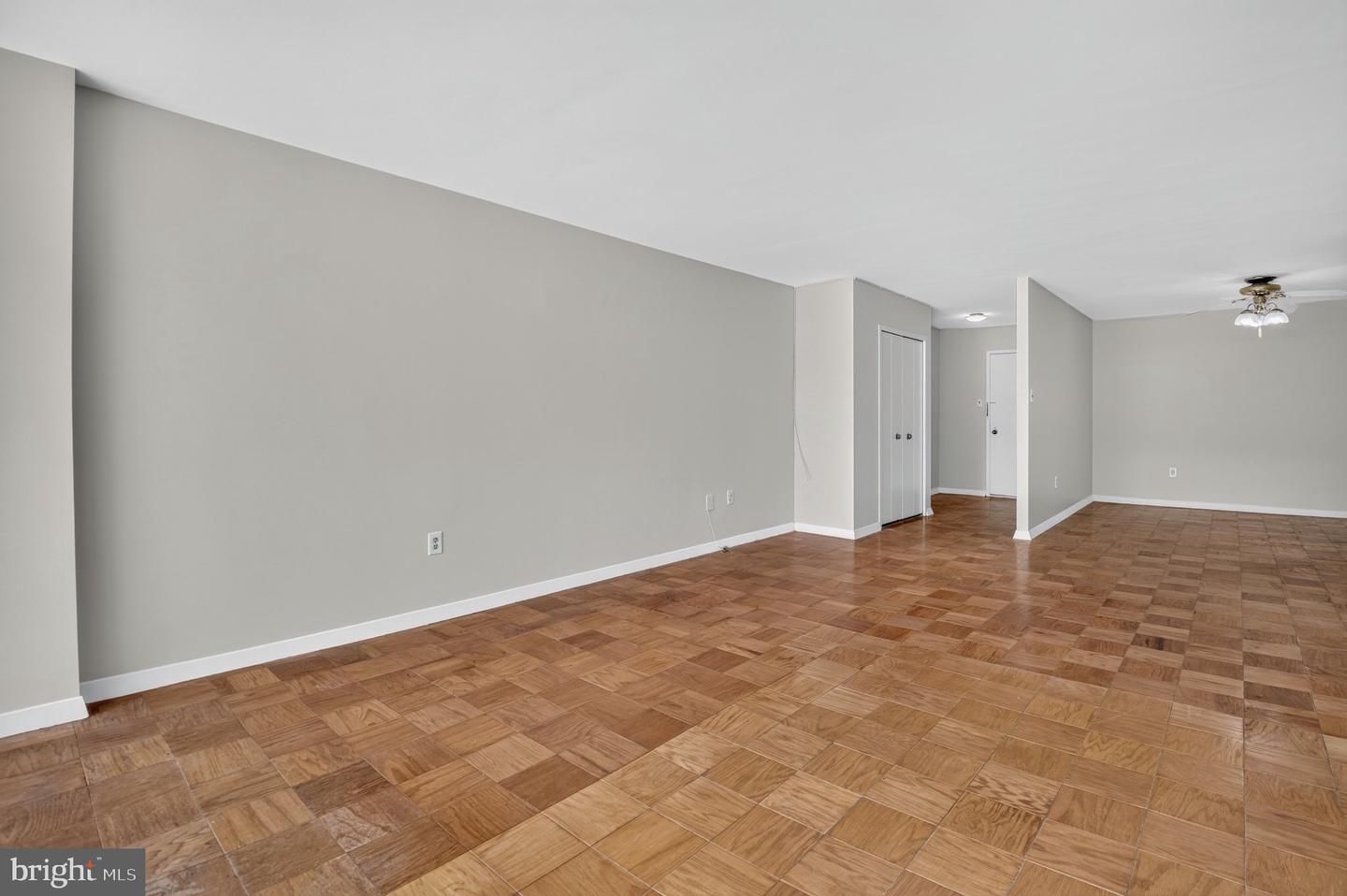 3001 Veazey Ter Nw #619 Property Photo 12