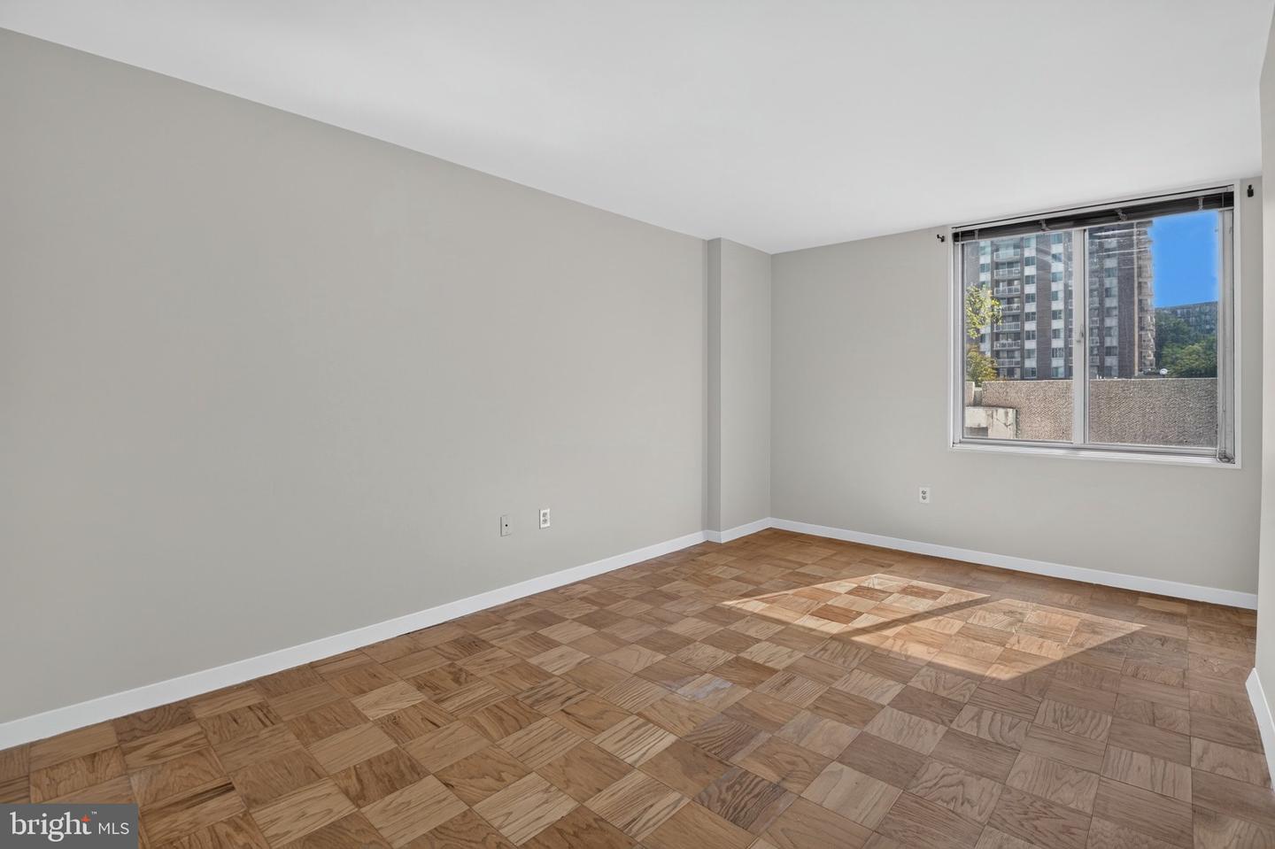 3001 Veazey Ter Nw #619 Property Photo 21