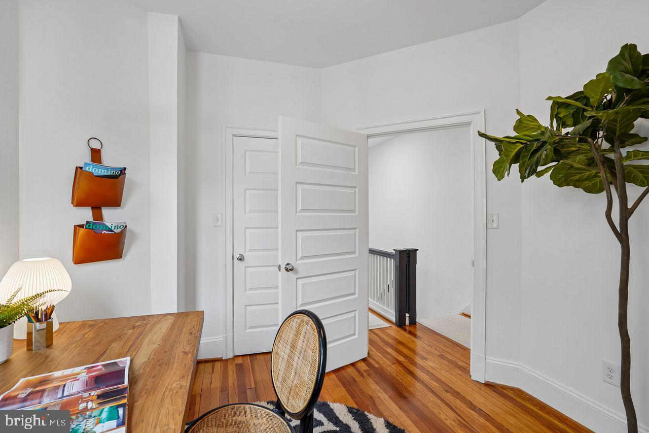 914 C St Ne Property Photo 23
