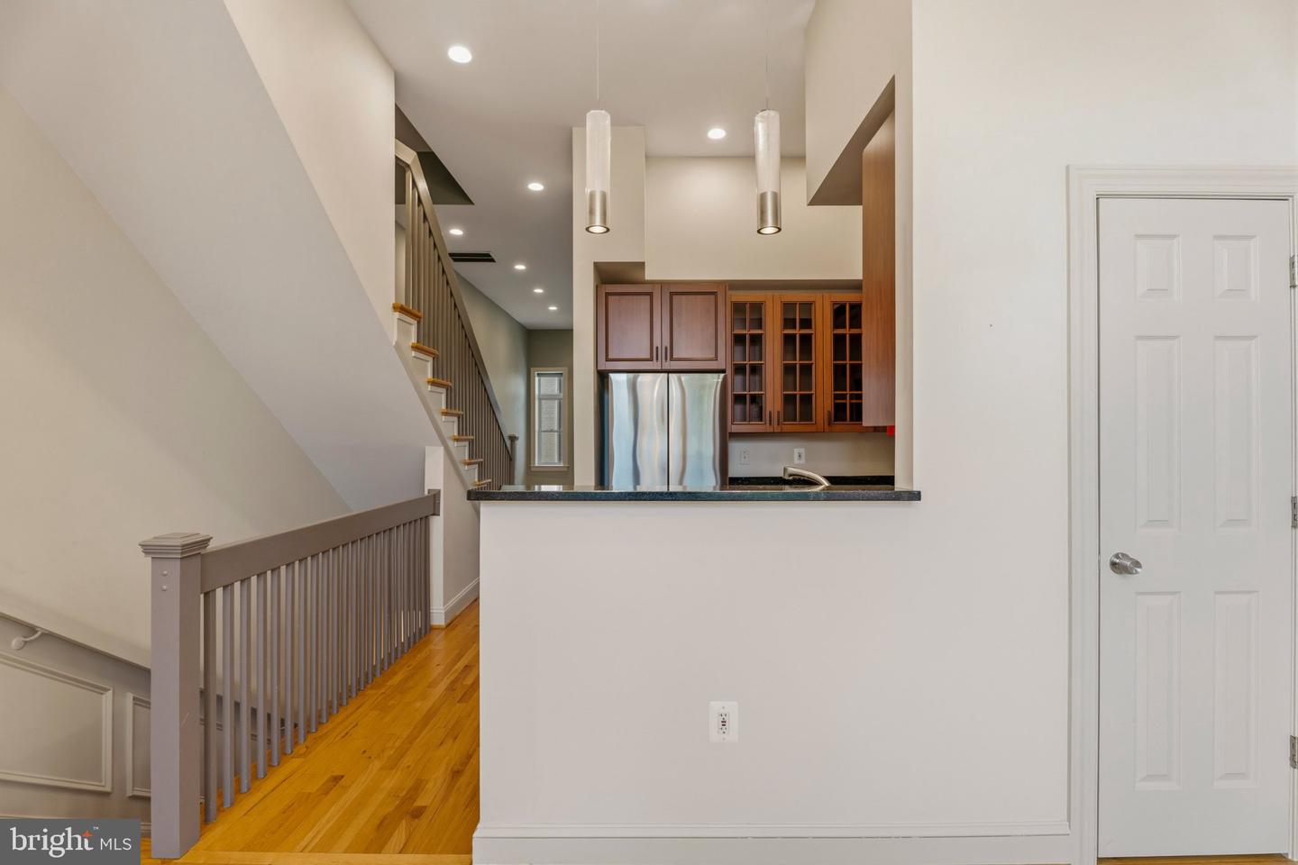 1328 Park Rd Nw #d Property Photo 9