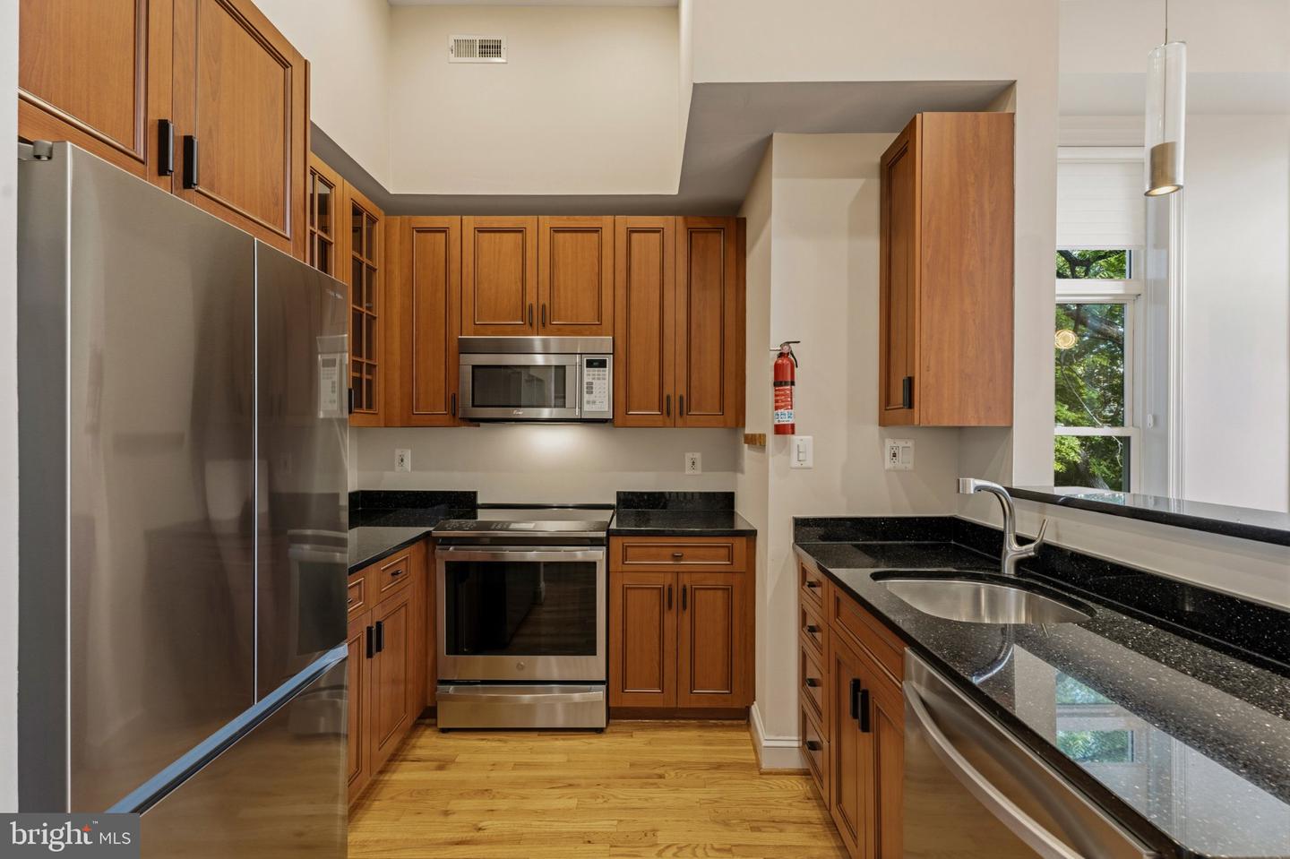 1328 Park Rd Nw #d Property Photo 11