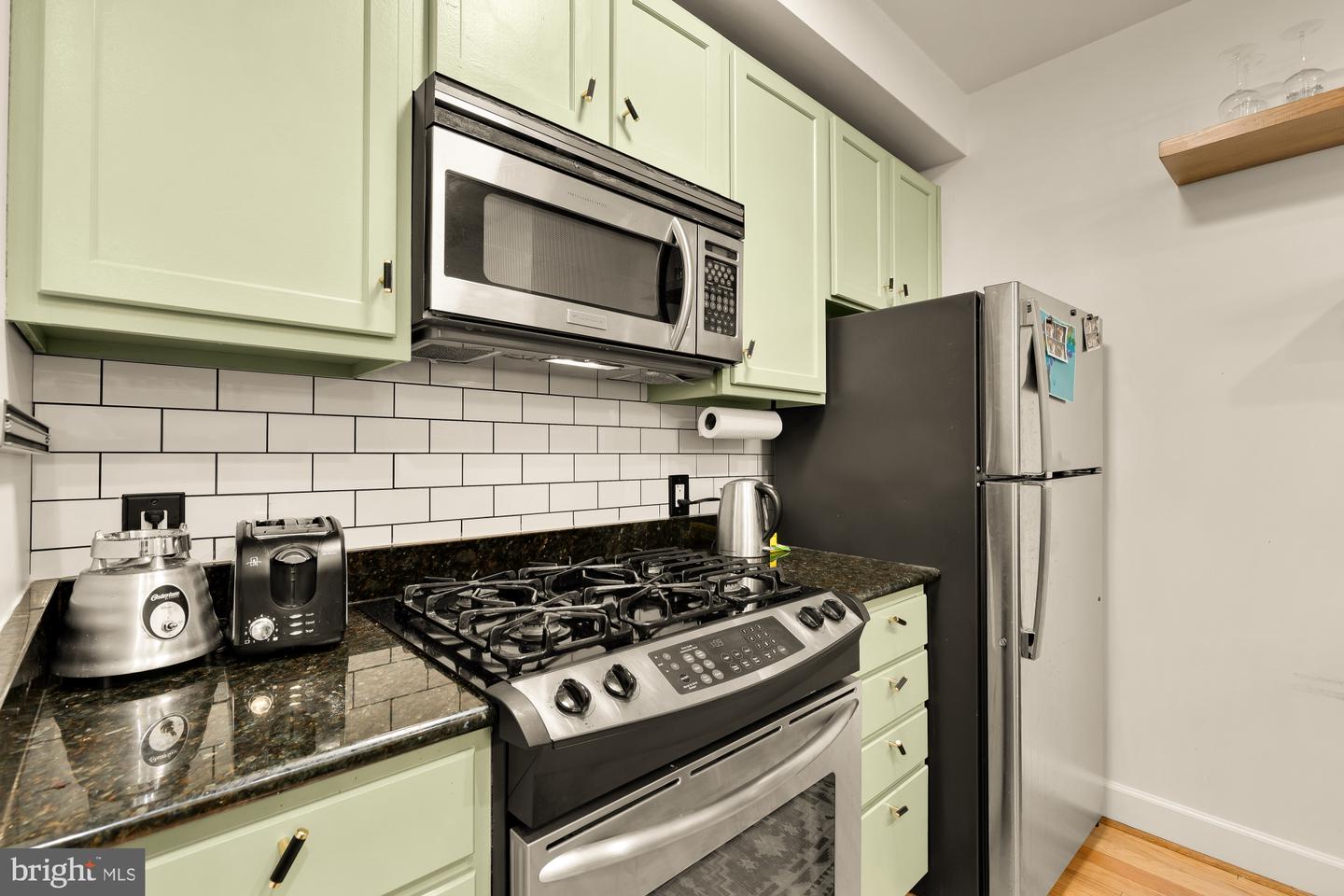 1418 W St Nw #405 Property Photo 9
