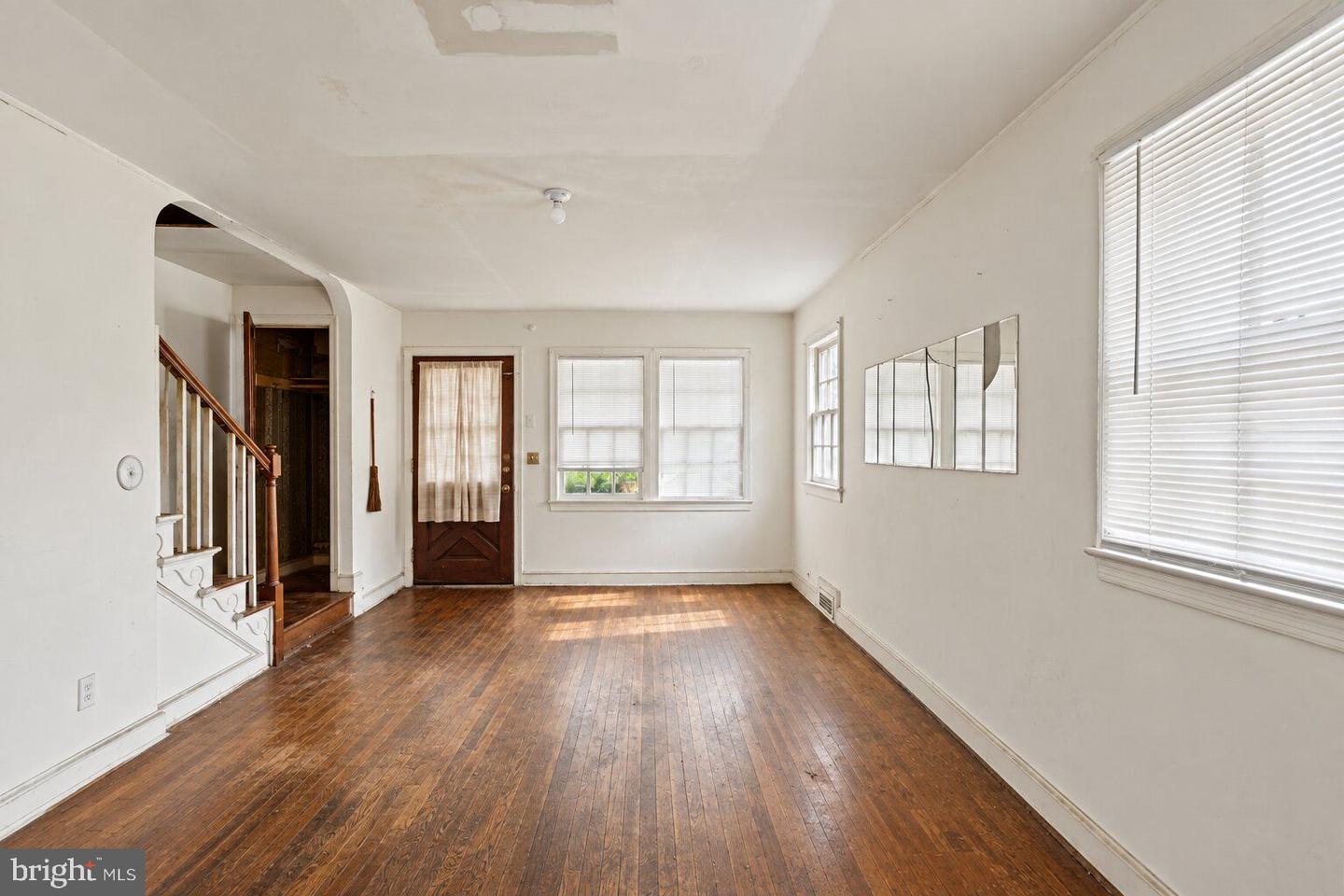 1648 Fort Davis St Se Property Photo 4