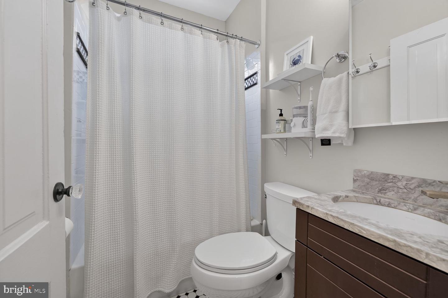 227 C St Ne Property Photo 18
