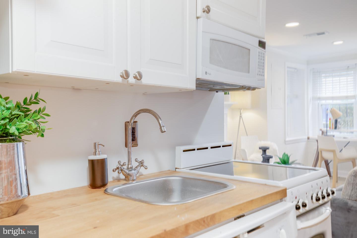 1549 4th St Nw Property Photo 30