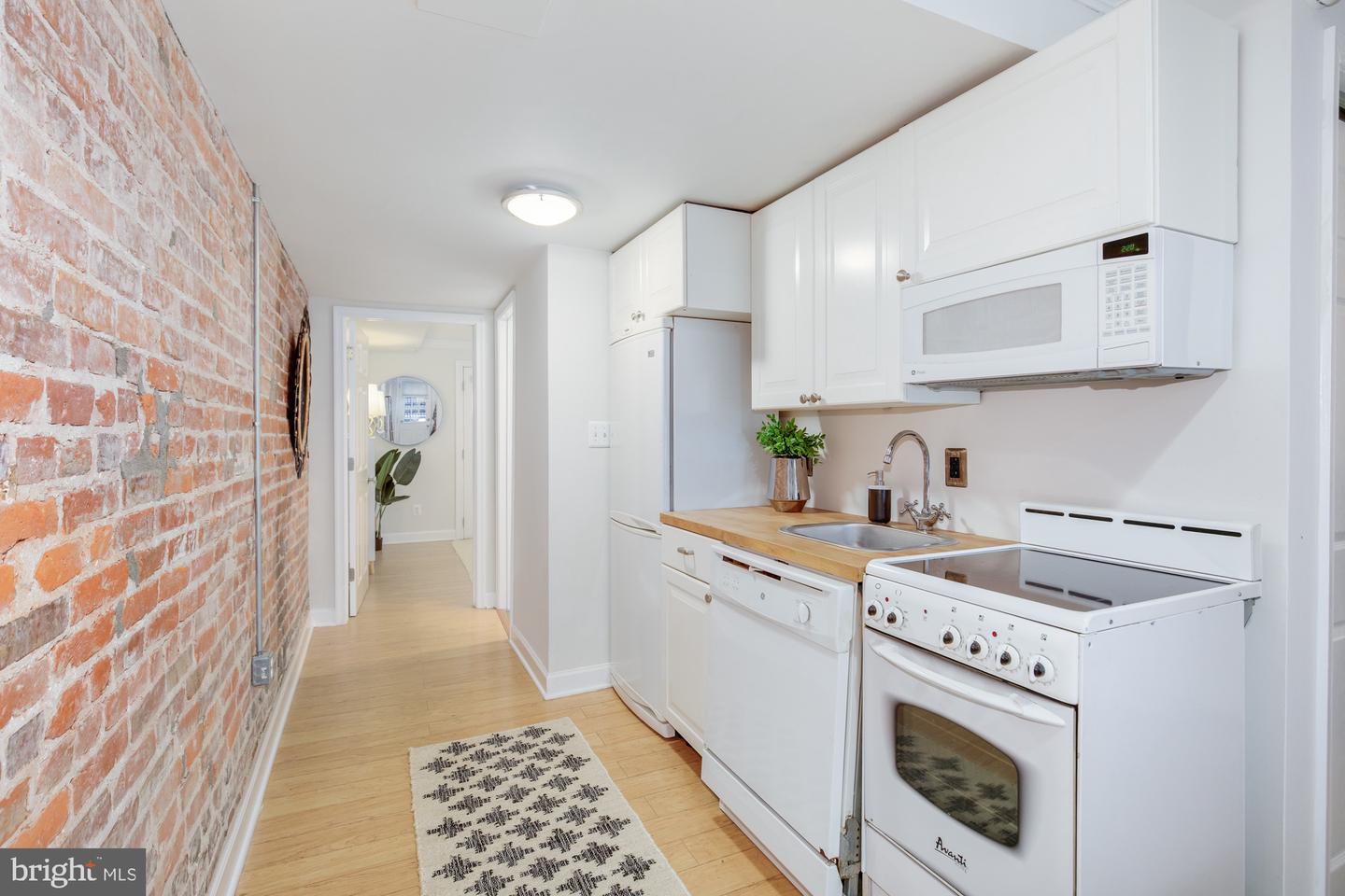 1549 4th St Nw Property Photo 31