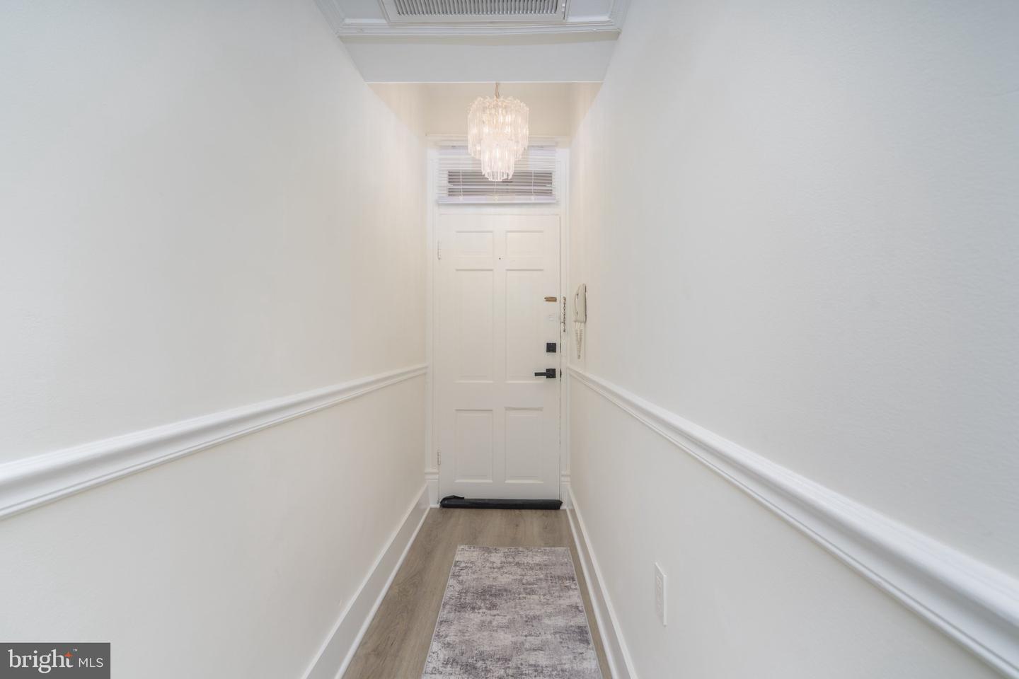 3237 N St Nw #19 Property Photo 4
