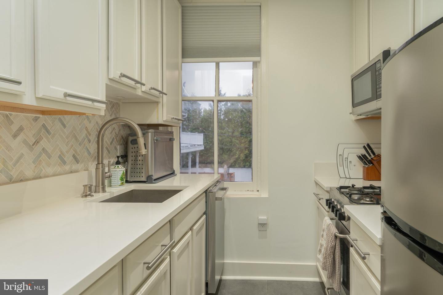 3237 N St Nw #19 Property Photo 10
