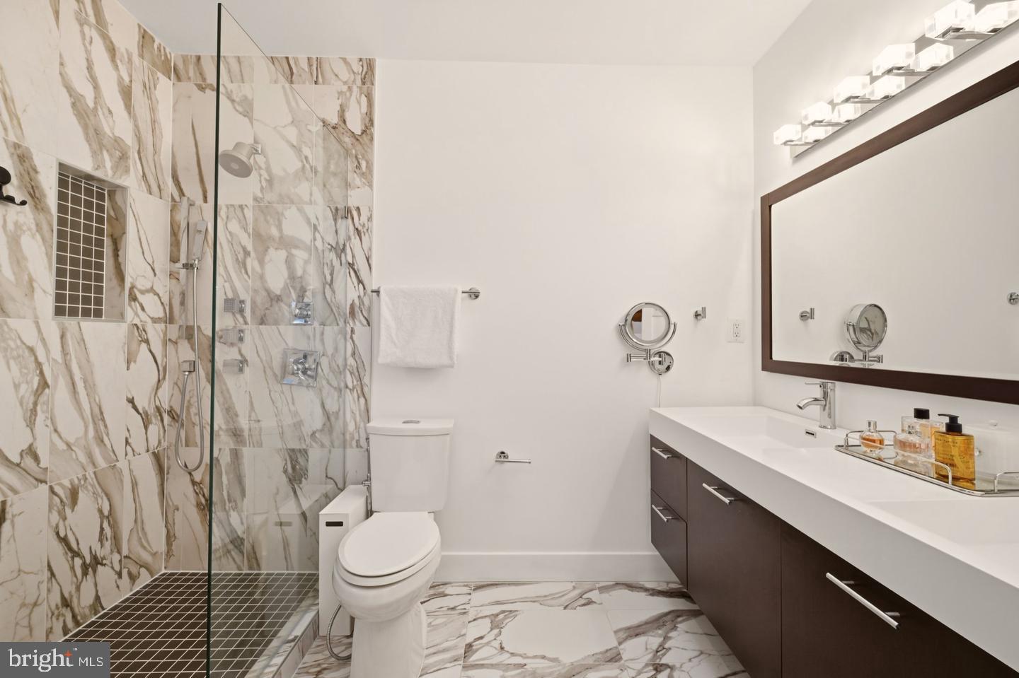 700 Longfellow St Nw Property Photo 13