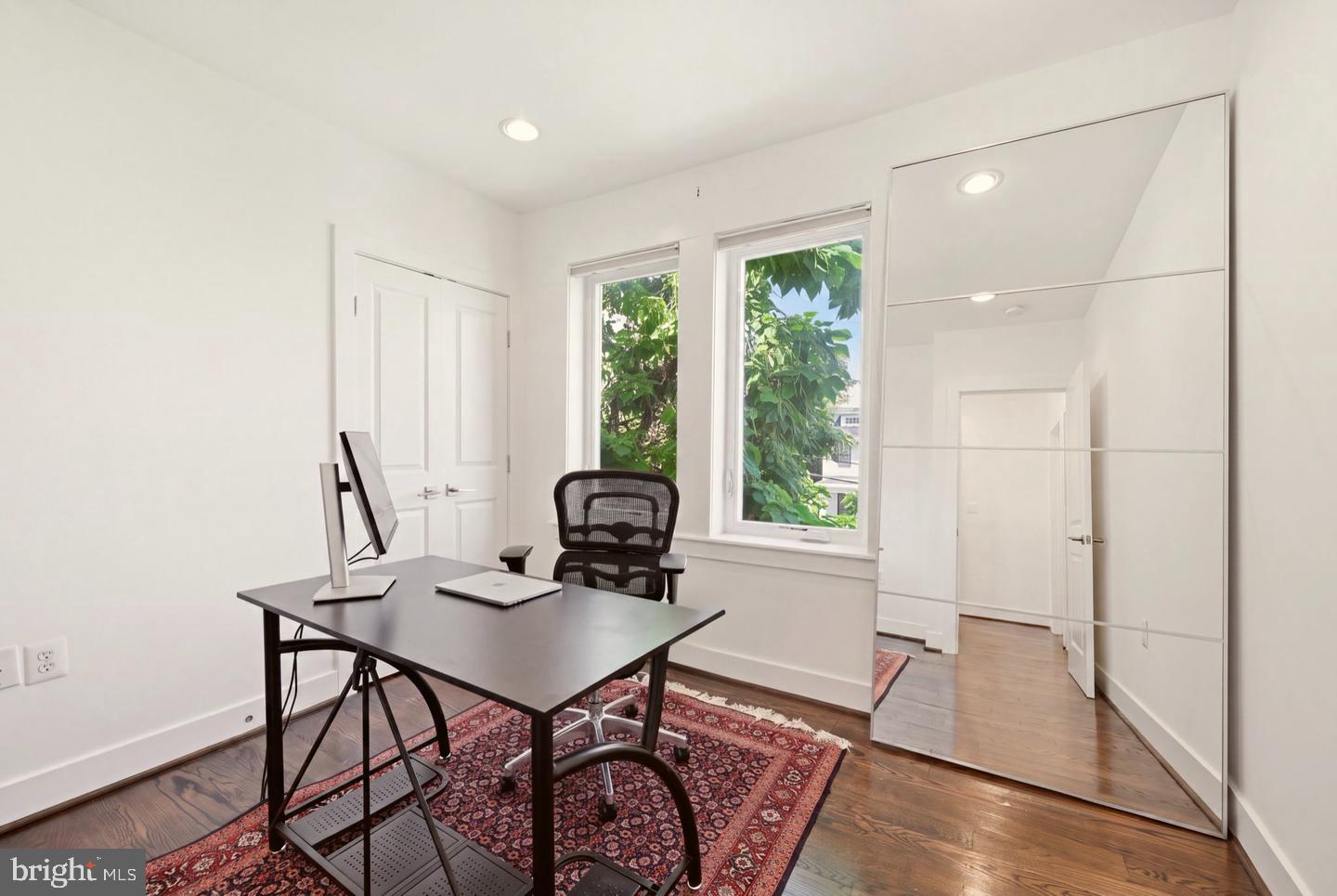 700 Longfellow St Nw Property Photo 16
