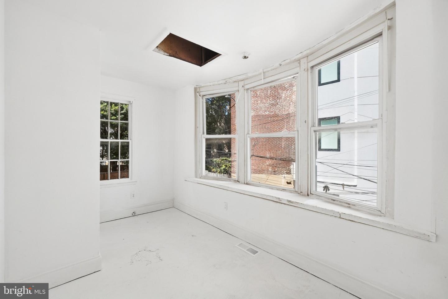 509 Florida Ave Nw Property Photo 10