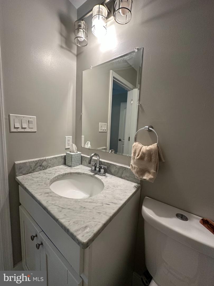 1914 D St Ne Property Photo 20