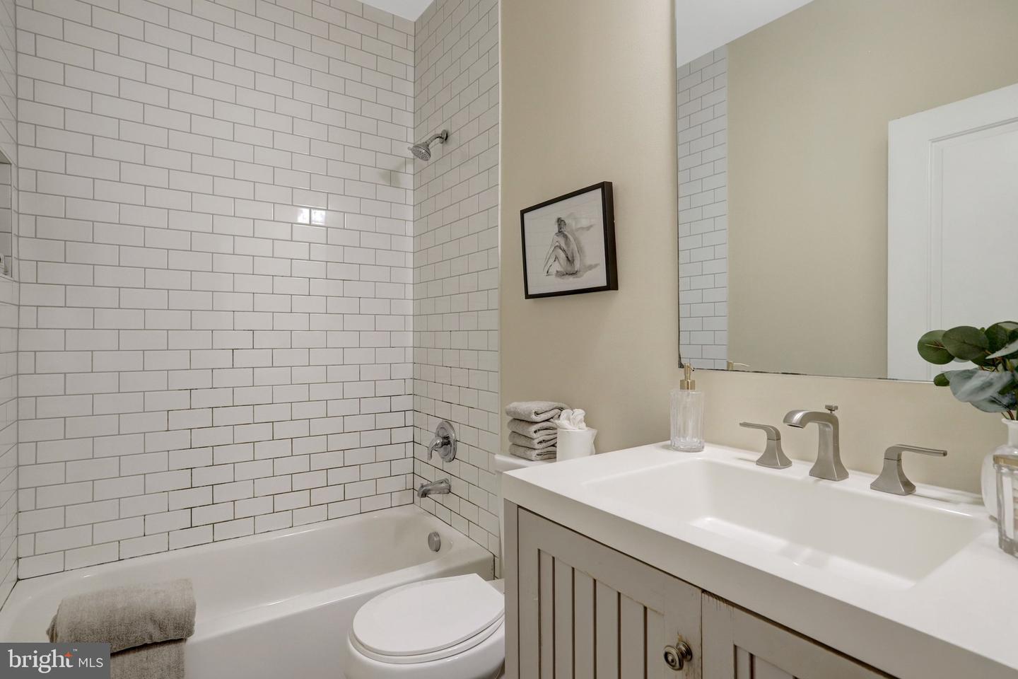 919 O St Nw #1 Property Photo 42