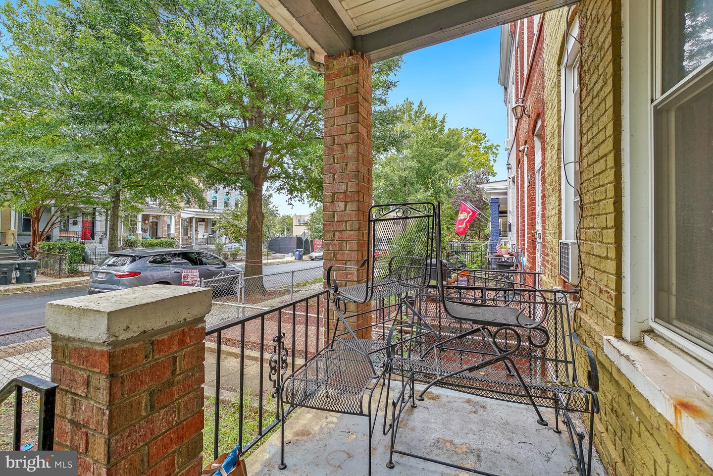 1156 Neal St Ne Property Photo 3