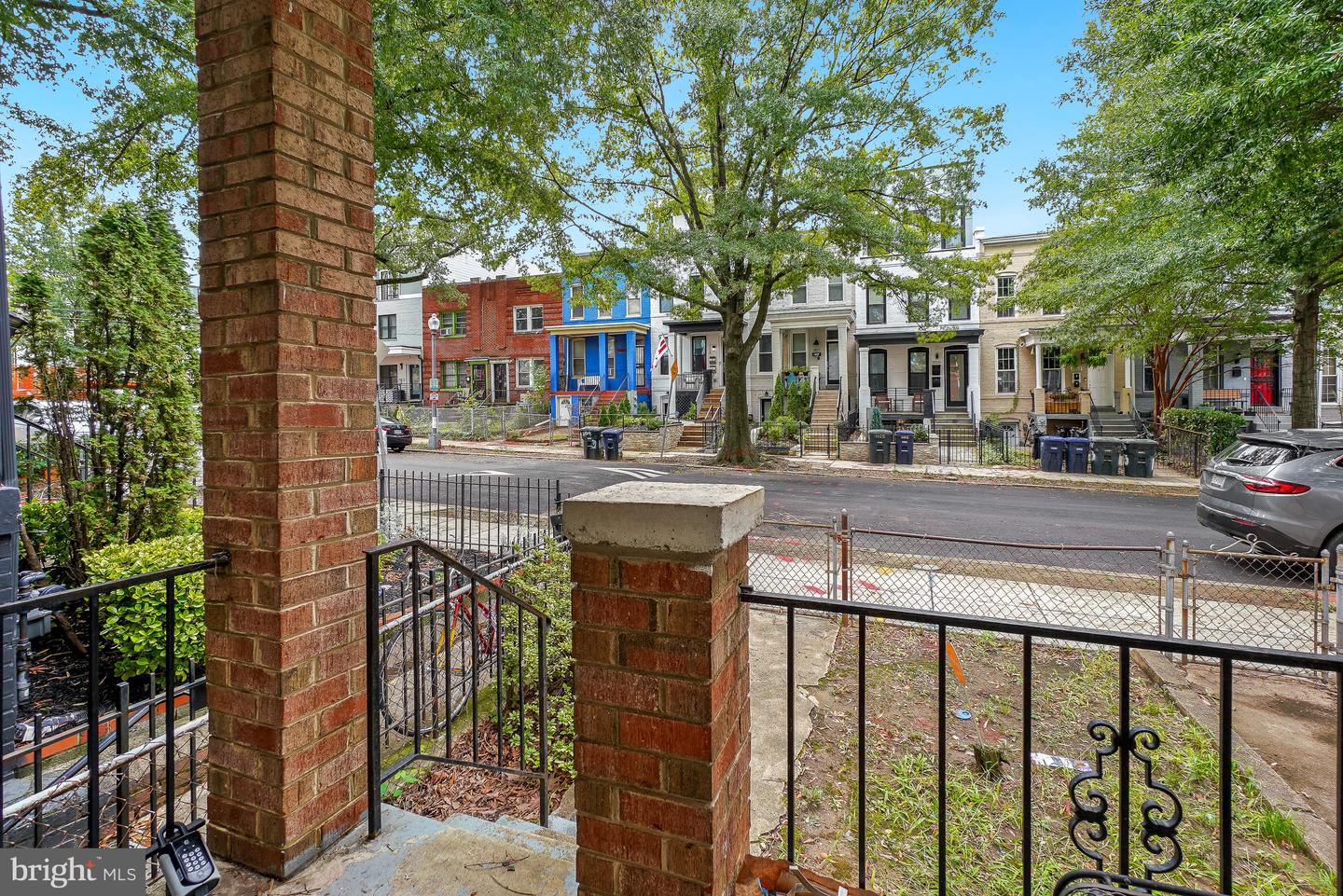 1156 Neal St Ne Property Photo 4