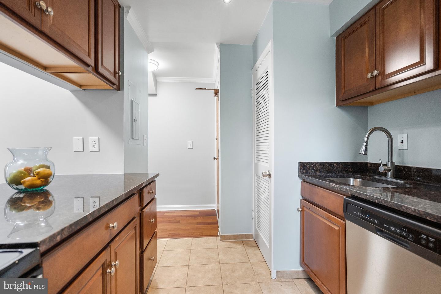 2016 37th St Se #202 Property Photo 8