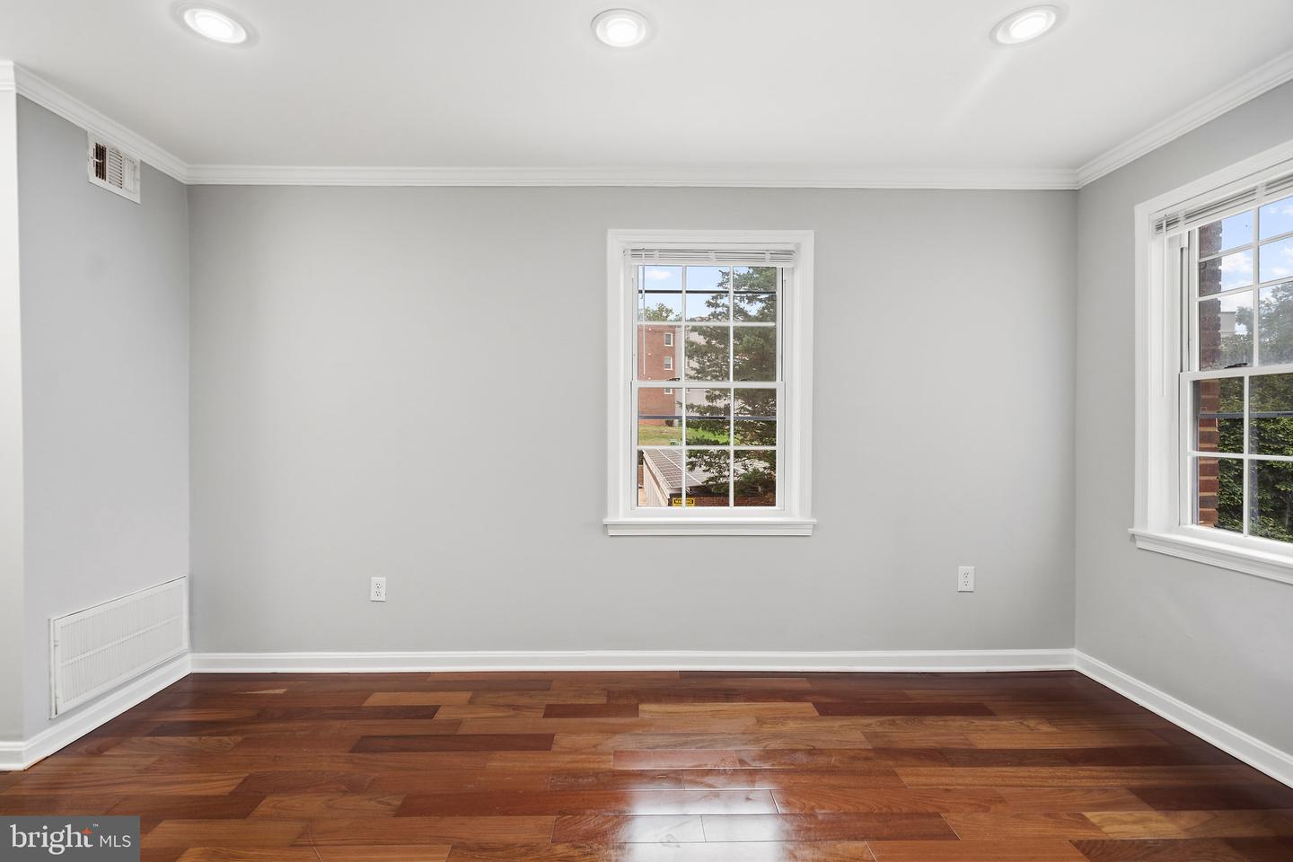 2016 37th St Se #202 Property Photo 18