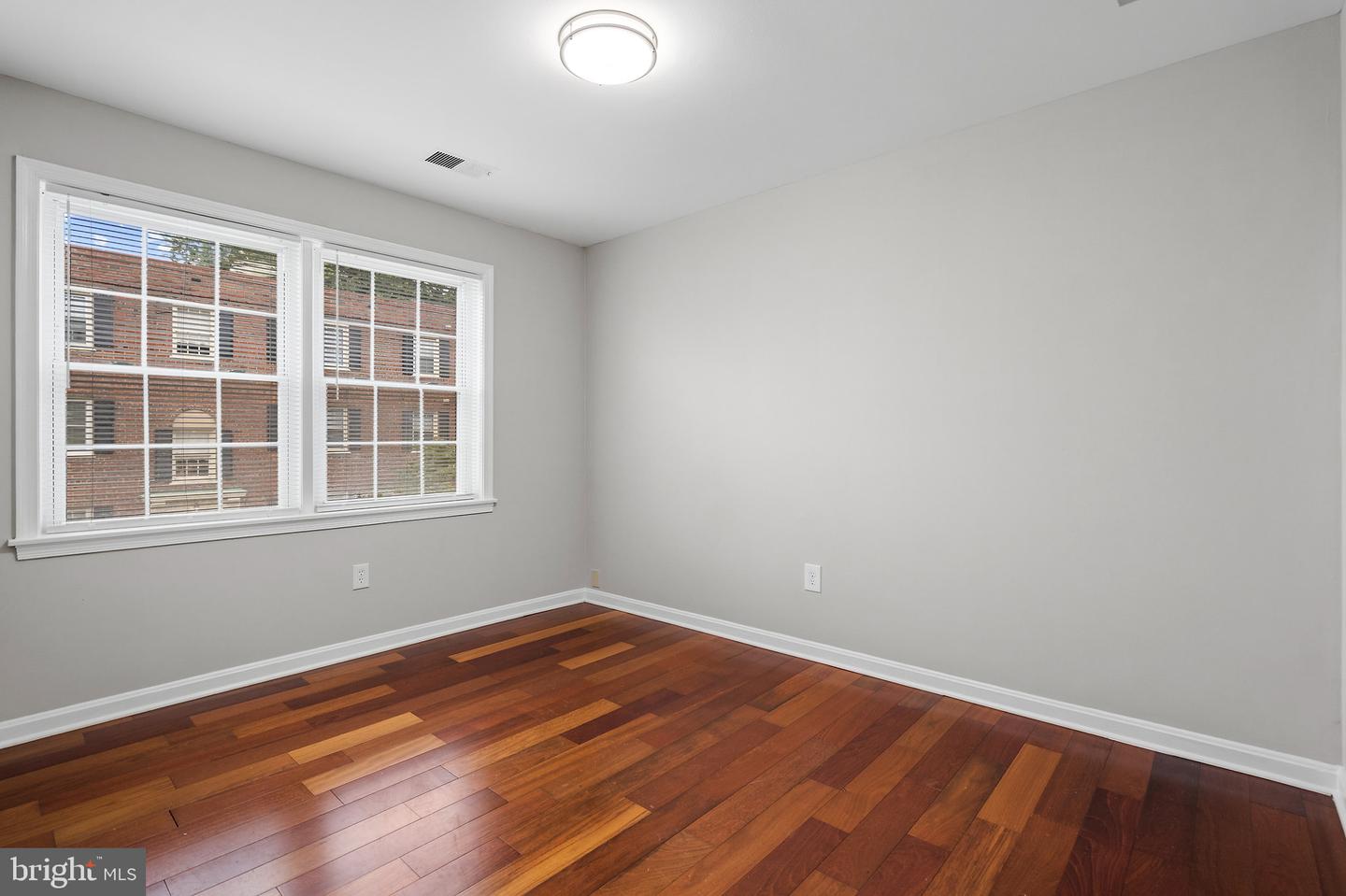 2016 37th St Se #202 Property Photo 22
