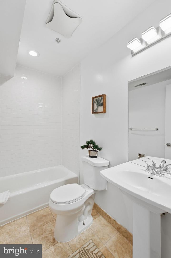 1531 Park Rd Nw #1 Property Photo 22