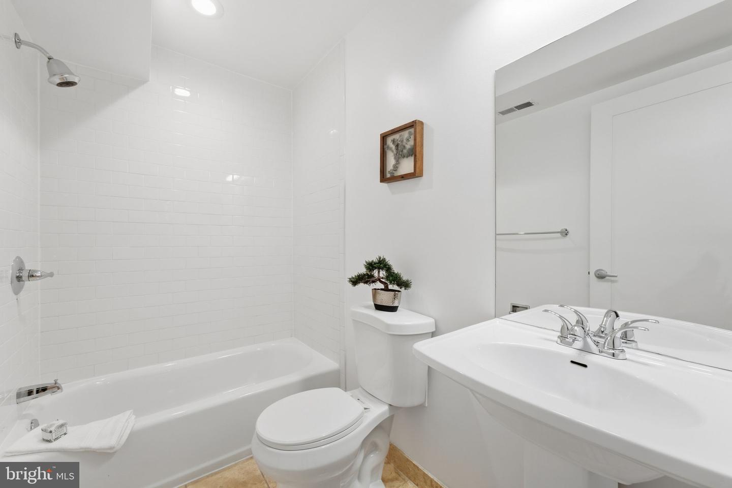 1531 Park Rd Nw #1 Property Photo 23