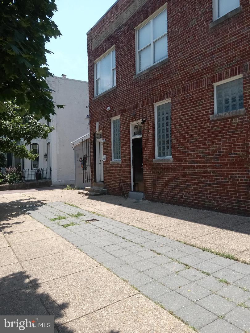 337 H St Ne Property Photo 8