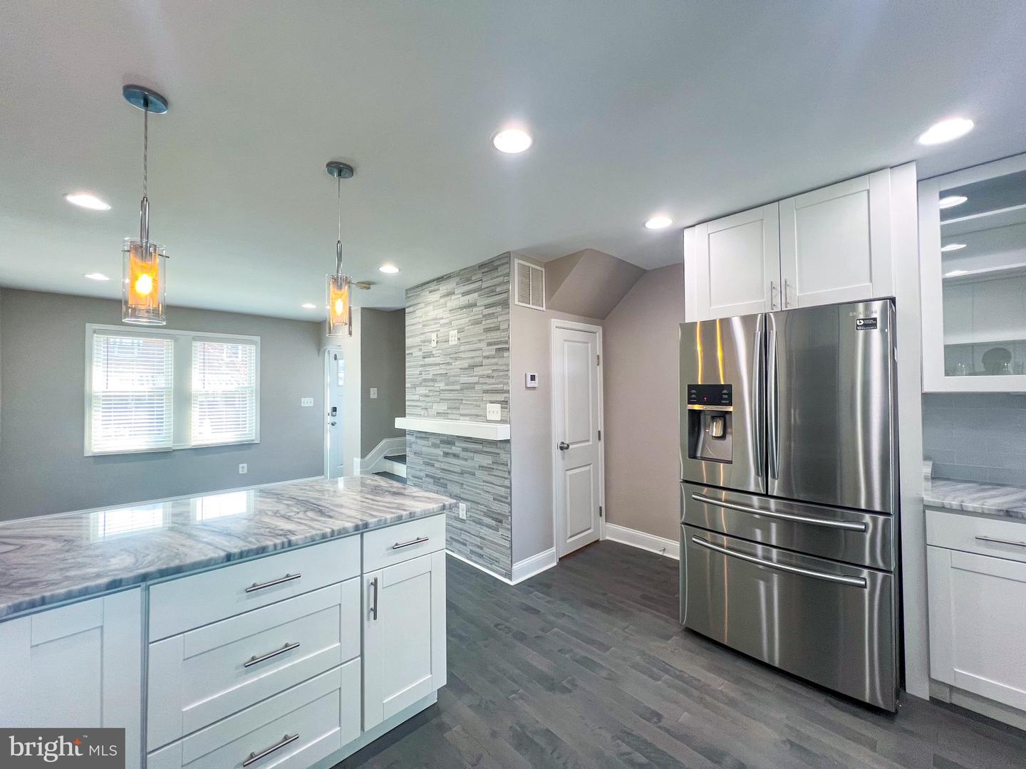 1510 Queen St Ne Property Photo 15