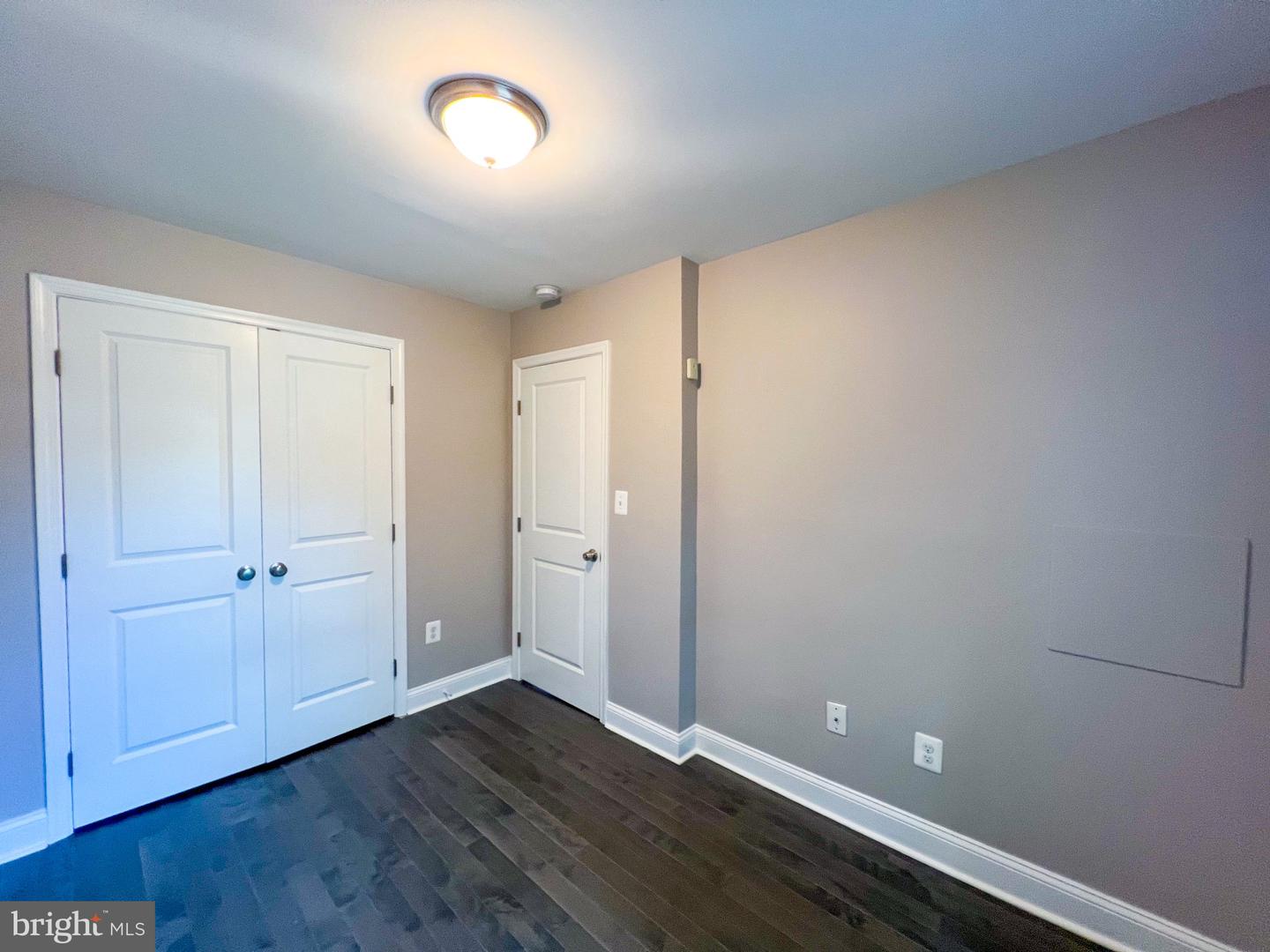 1510 Queen St Ne Property Photo 18