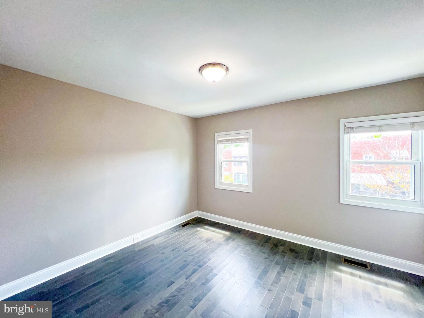 1510 Queen St Ne Property Photo 21