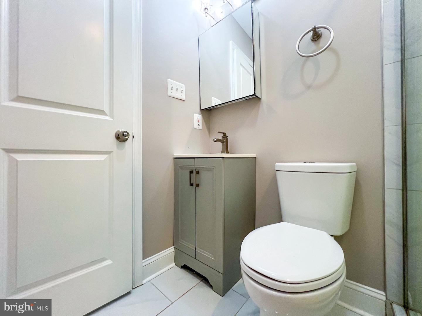 1510 Queen St Ne Property Photo 27