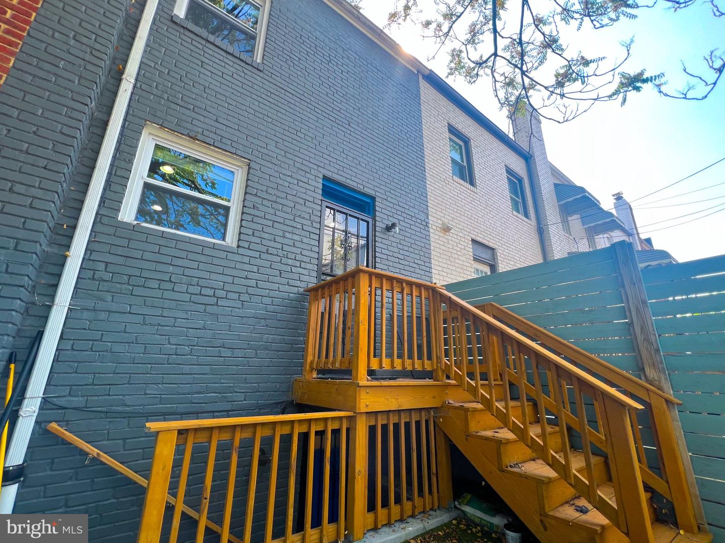 1510 Queen St Ne Property Photo 37