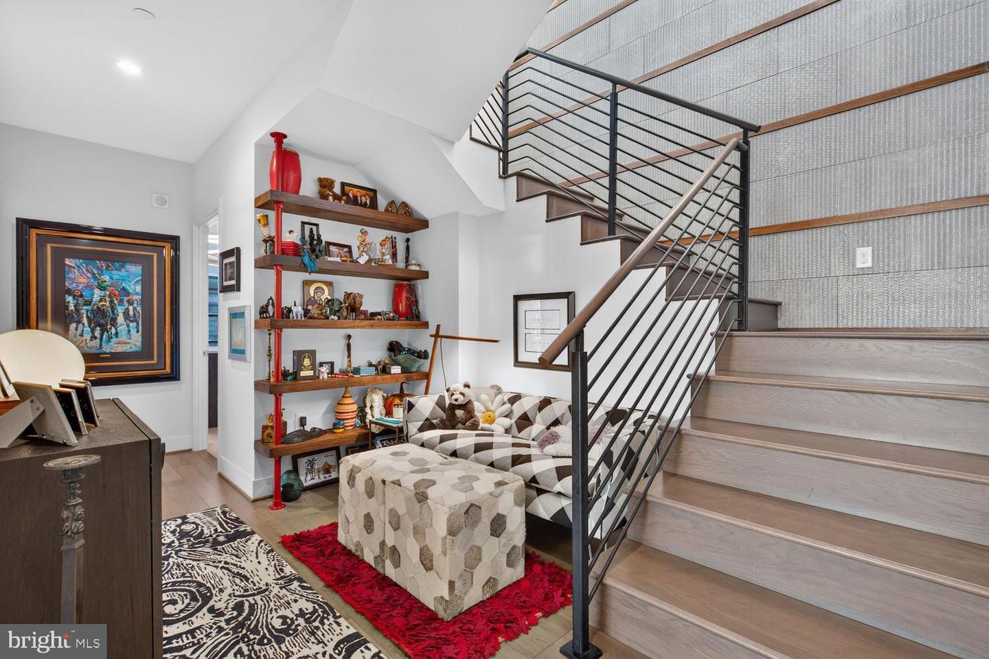 45 Sutton Sq Sw #ph01 Property Photo 48