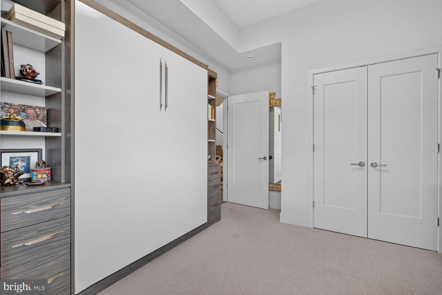 45 Sutton Sq Sw #ph01 Property Photo 53