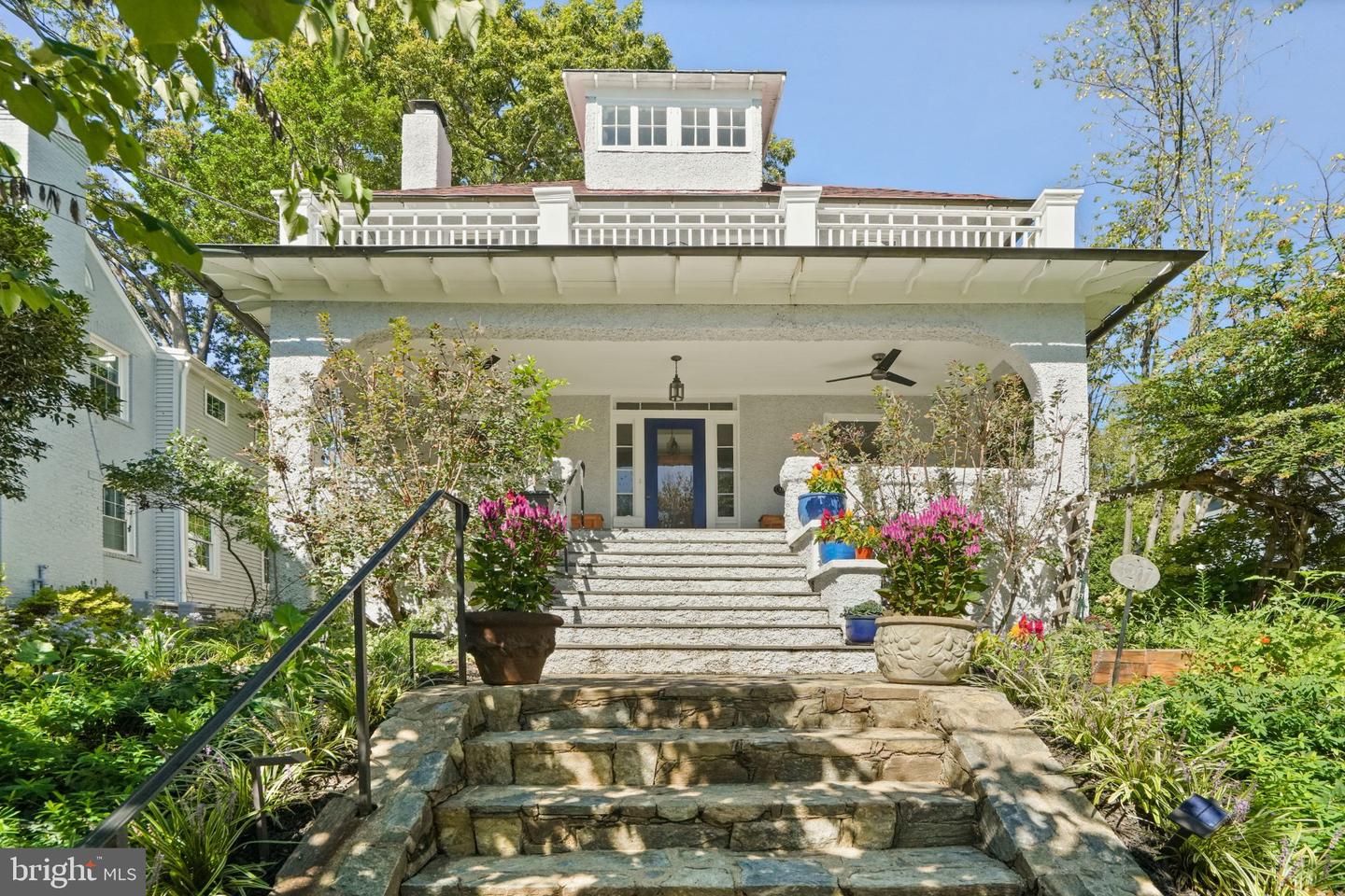 3207 Morrison St Nw Property Photo 1