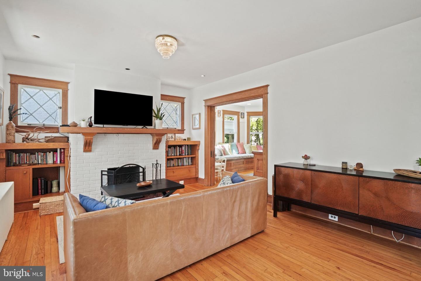 3207 Morrison St Nw Property Photo 4
