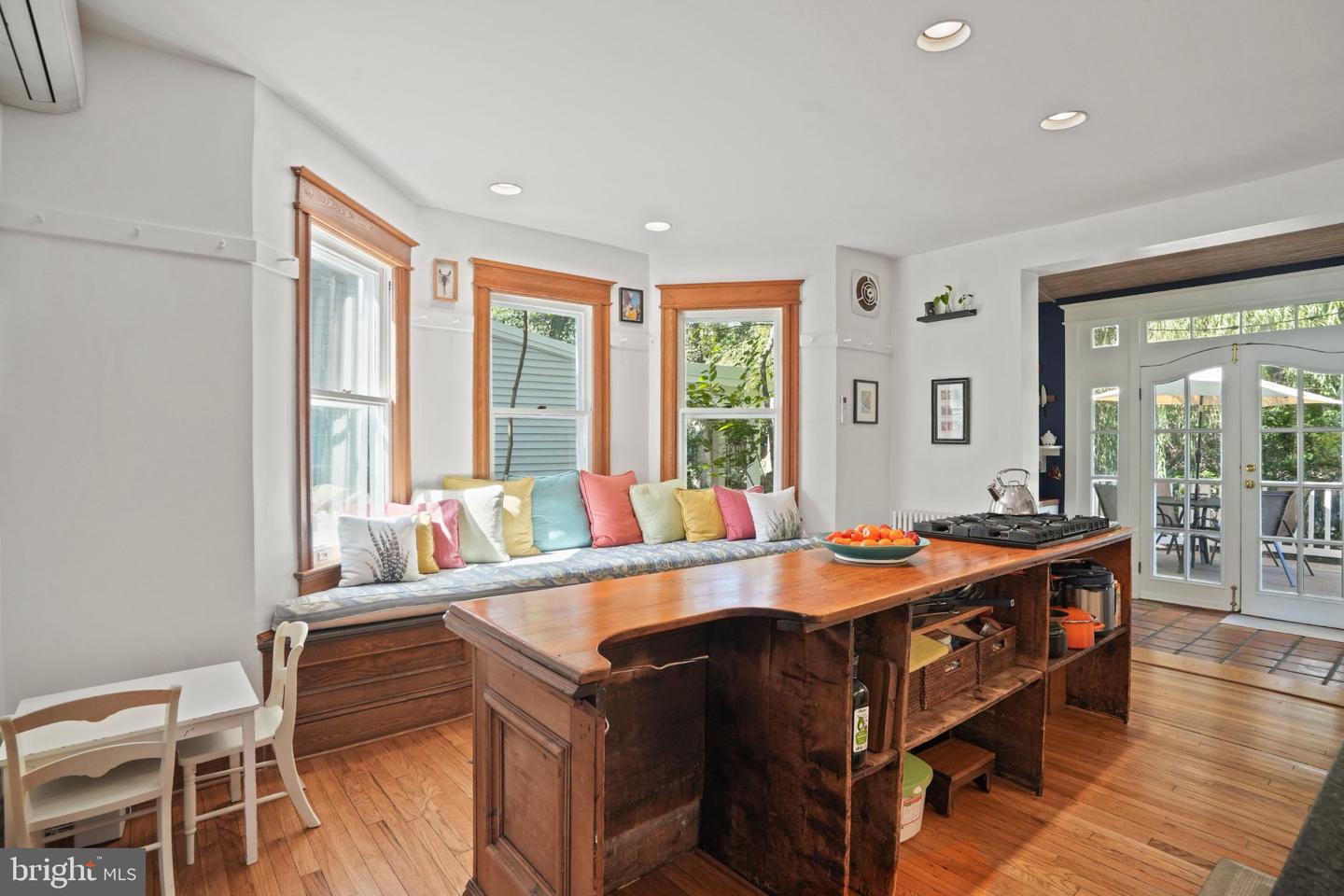 3207 Morrison St Nw Property Photo 10