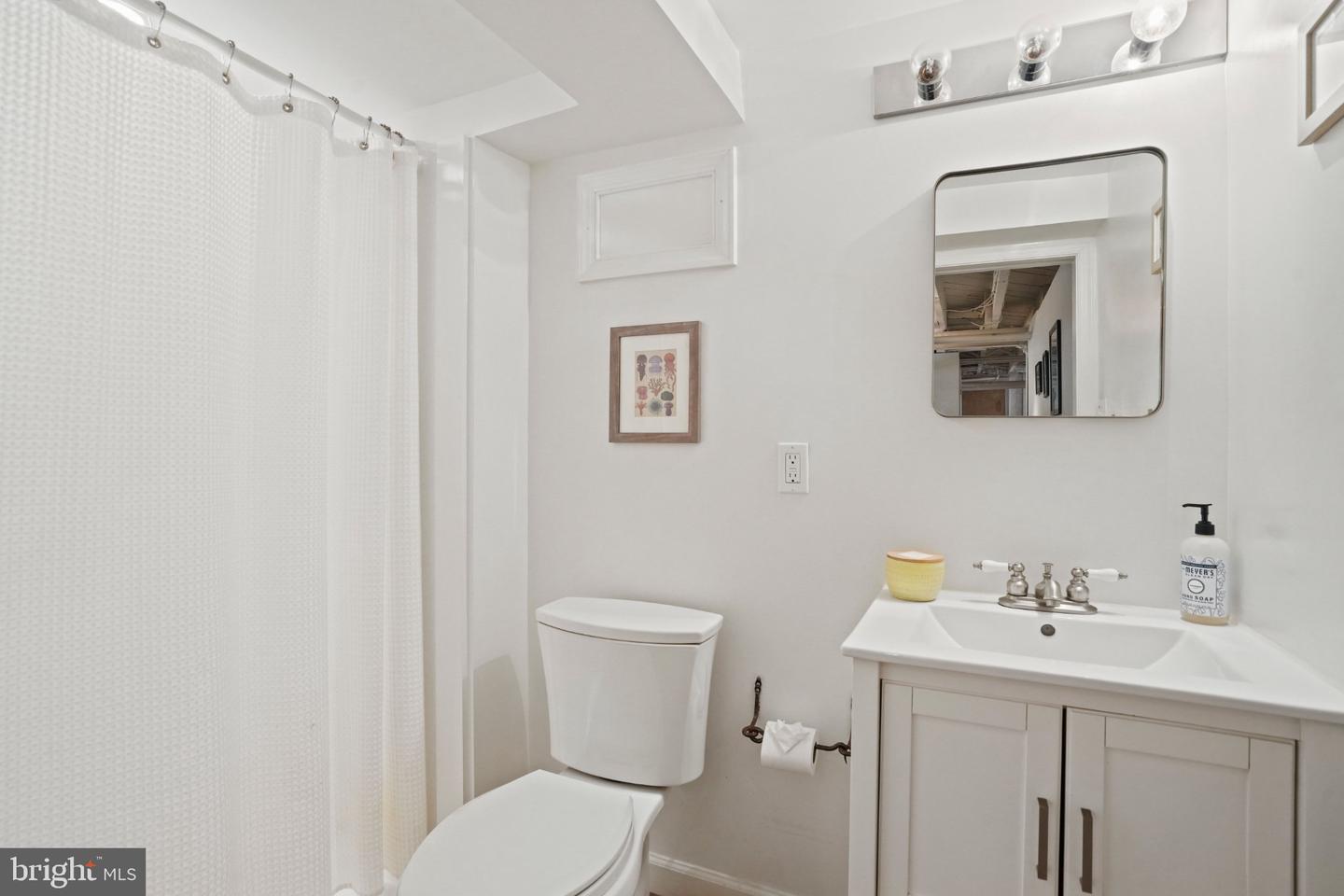 3207 Morrison St Nw Property Photo 37