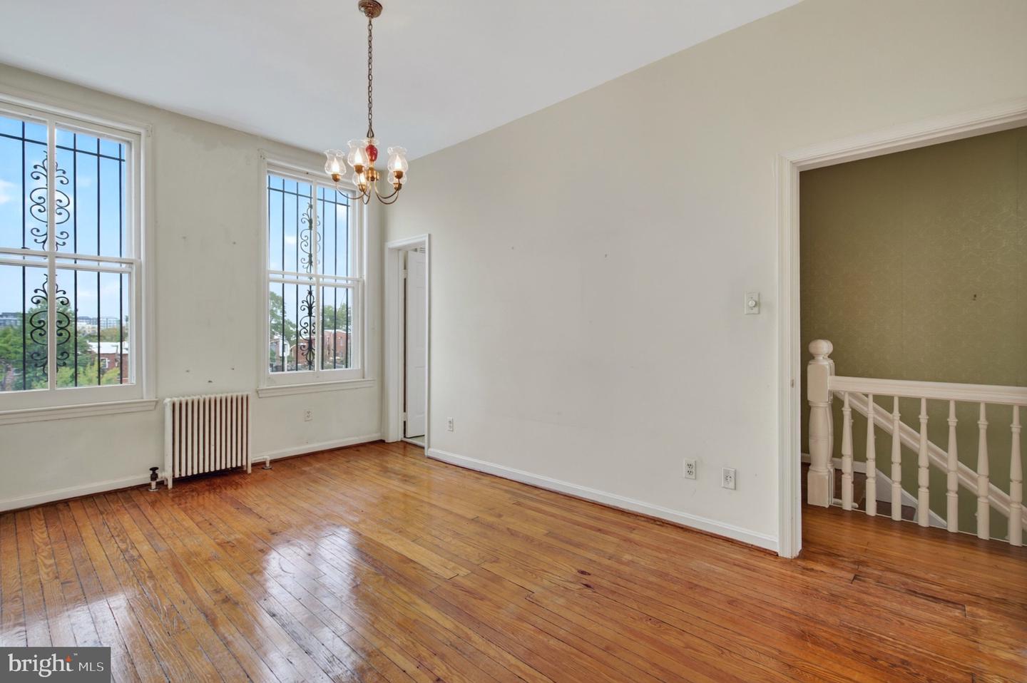 312 D St Ne Property Photo 21