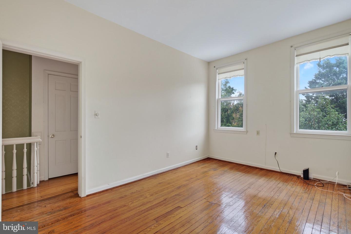 312 D St Ne Property Photo 23